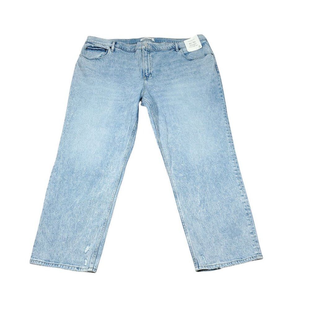 Abercrombie 22 Short 90s Straight Ultra High Rise Jeans Light Wash Blue Size 36